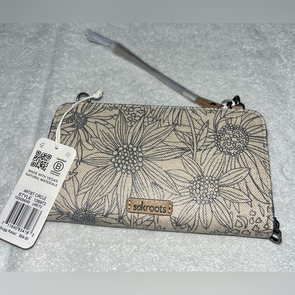 Iris Large Smartphone Crossbody - Picture 3 of 9